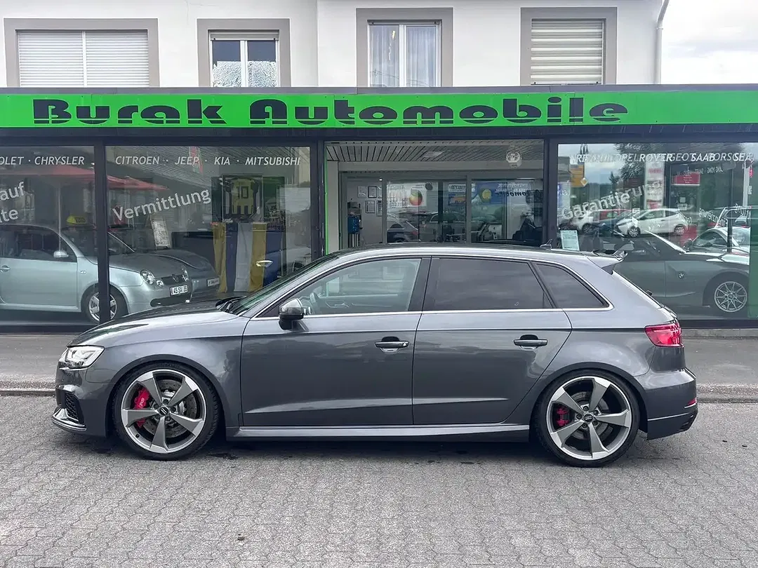 Audi RS3 - Thumbnail 5