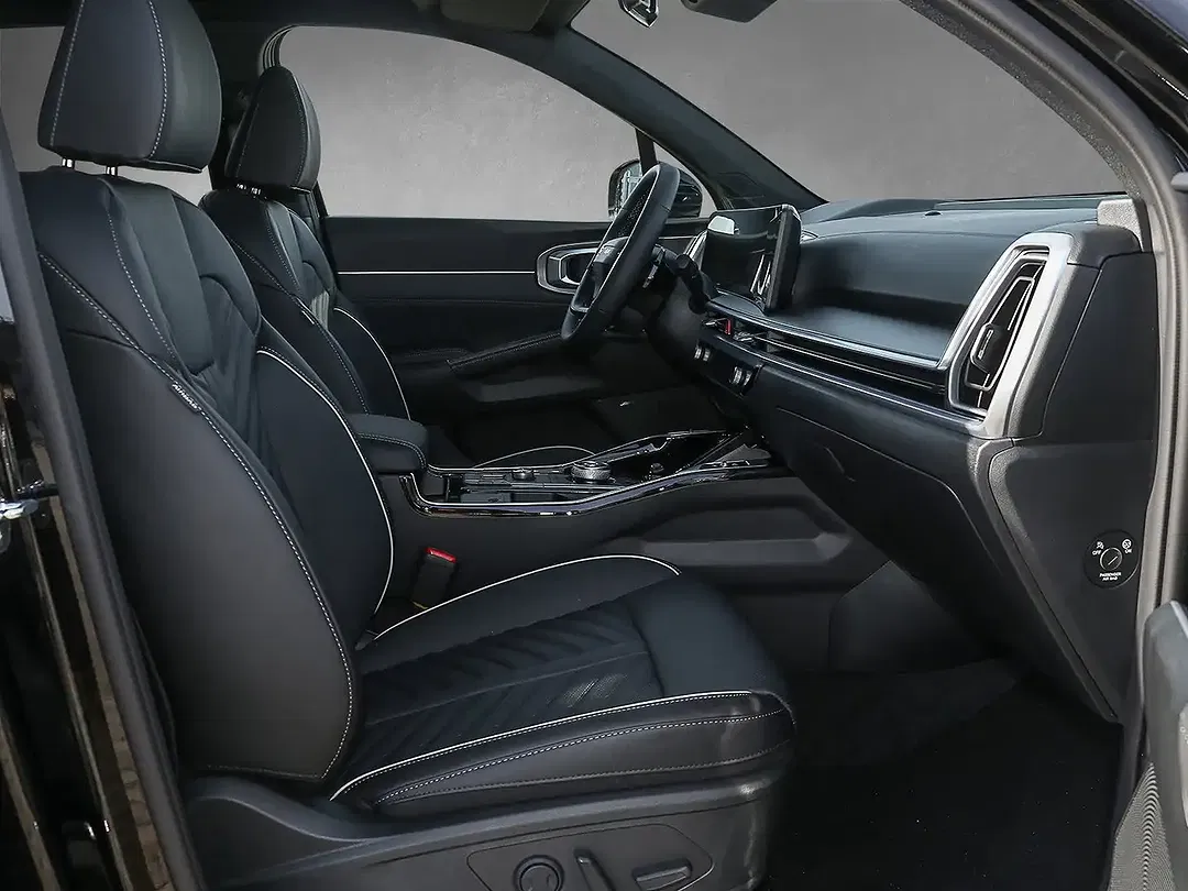 Kia Sorento - Thumbnail 5