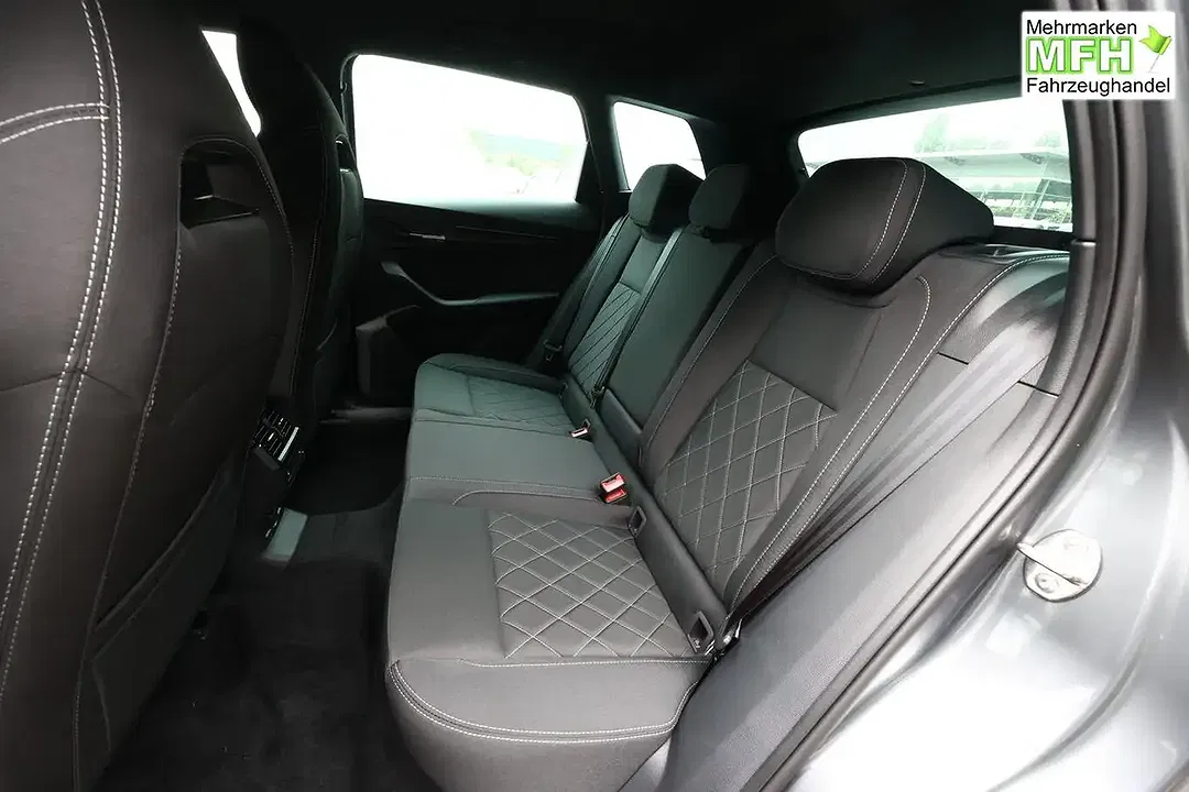 Skoda Karoq - Thumbnail 9