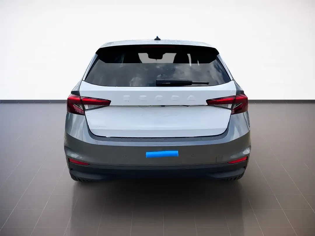 Skoda Fabia - Thumbnail 4