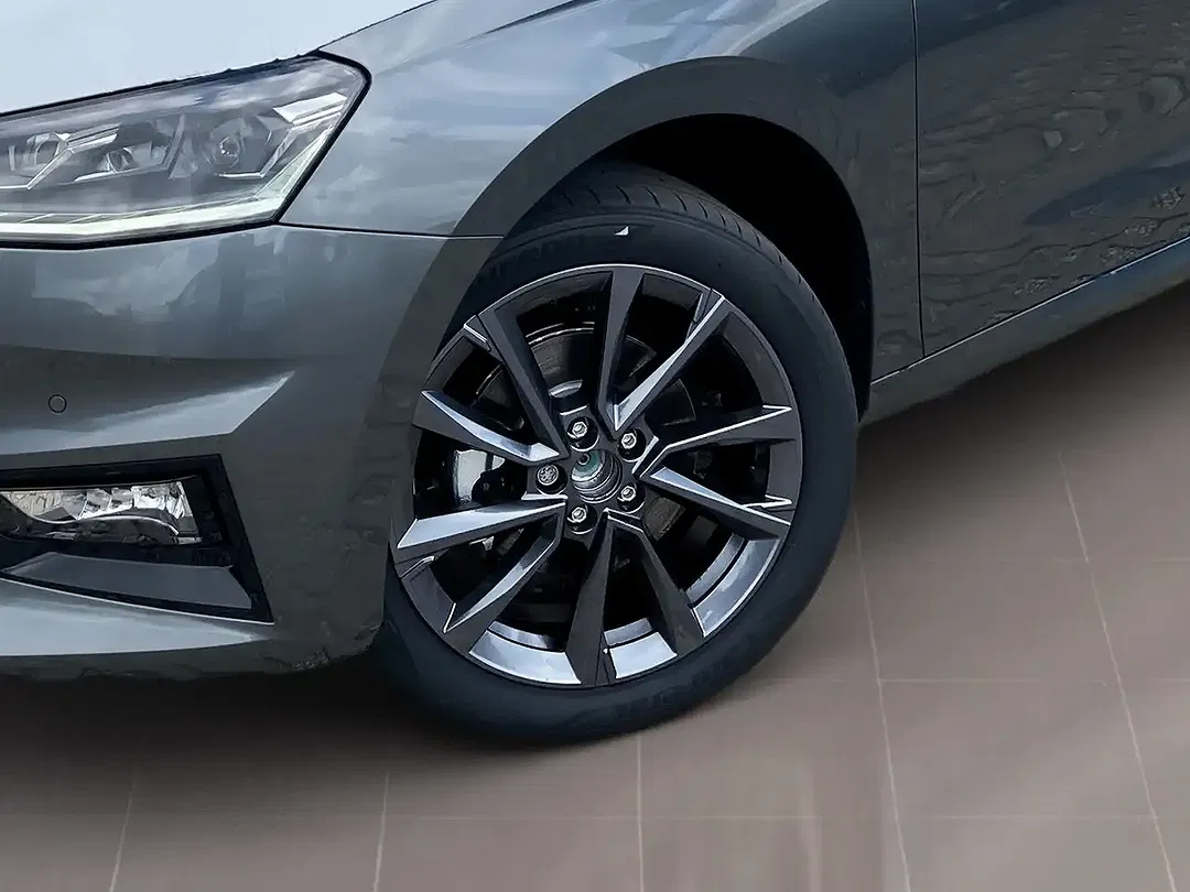 Skoda Fabia - Thumbnail 6