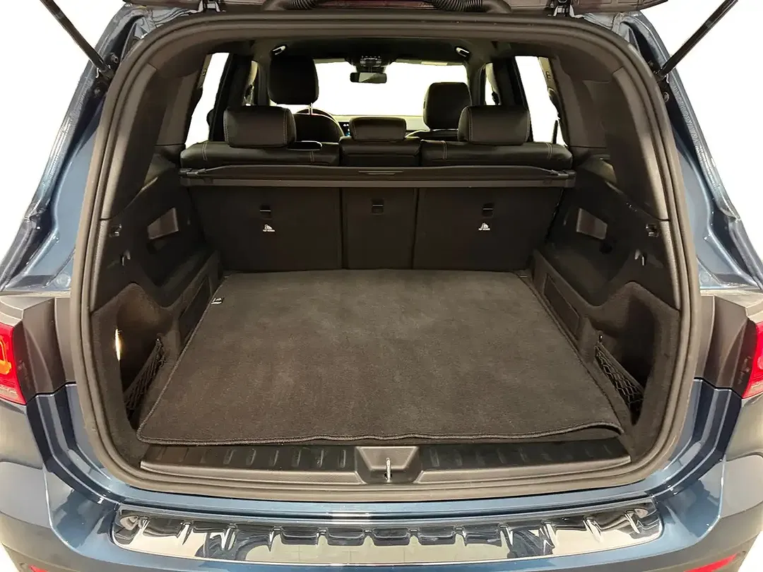 Mercedes-Benz GLB 180 - Thumbnail 25