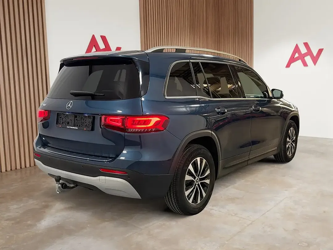 Mercedes-Benz GLB 180 - Thumbnail 6