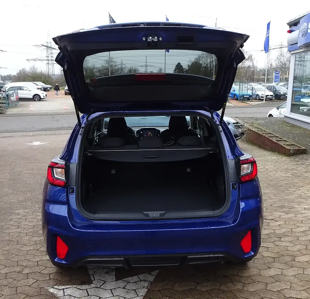 Subaru Impreza - Thumbnail 9