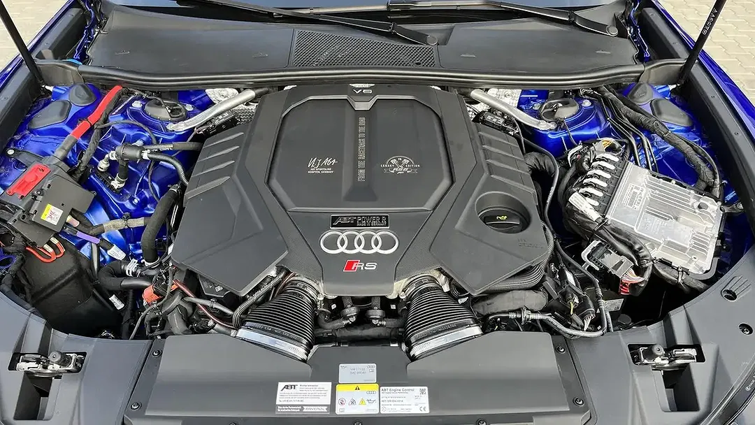 Audi RS6 - Thumbnail 25