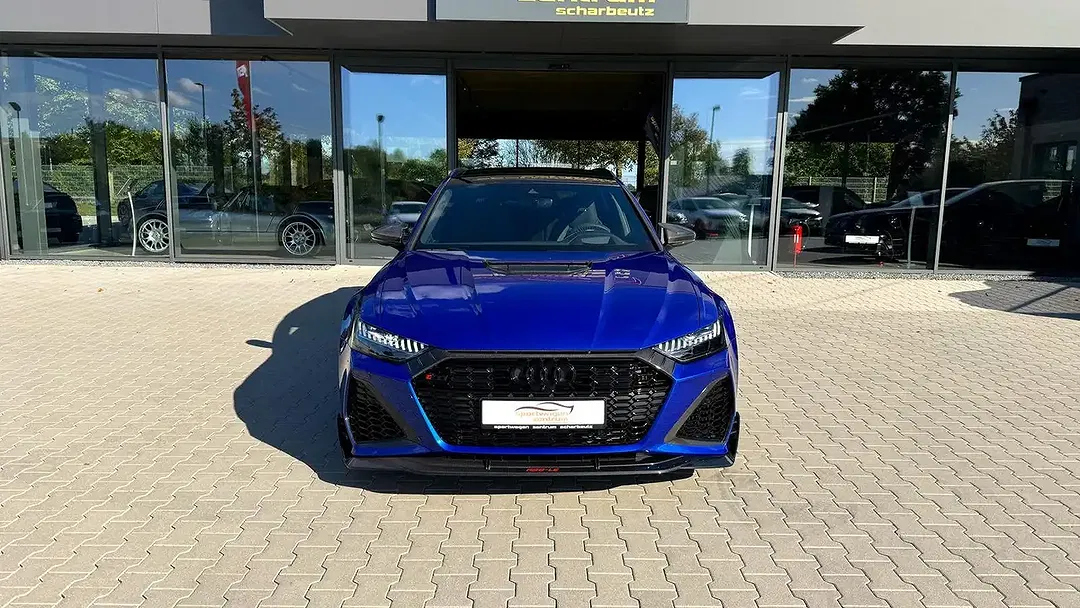 Audi RS6 - Thumbnail 3