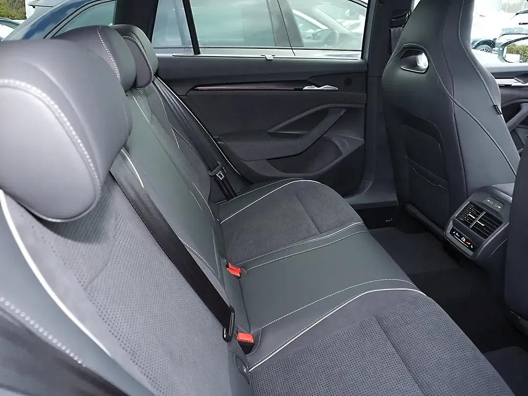 Skoda Superb - Thumbnail 6