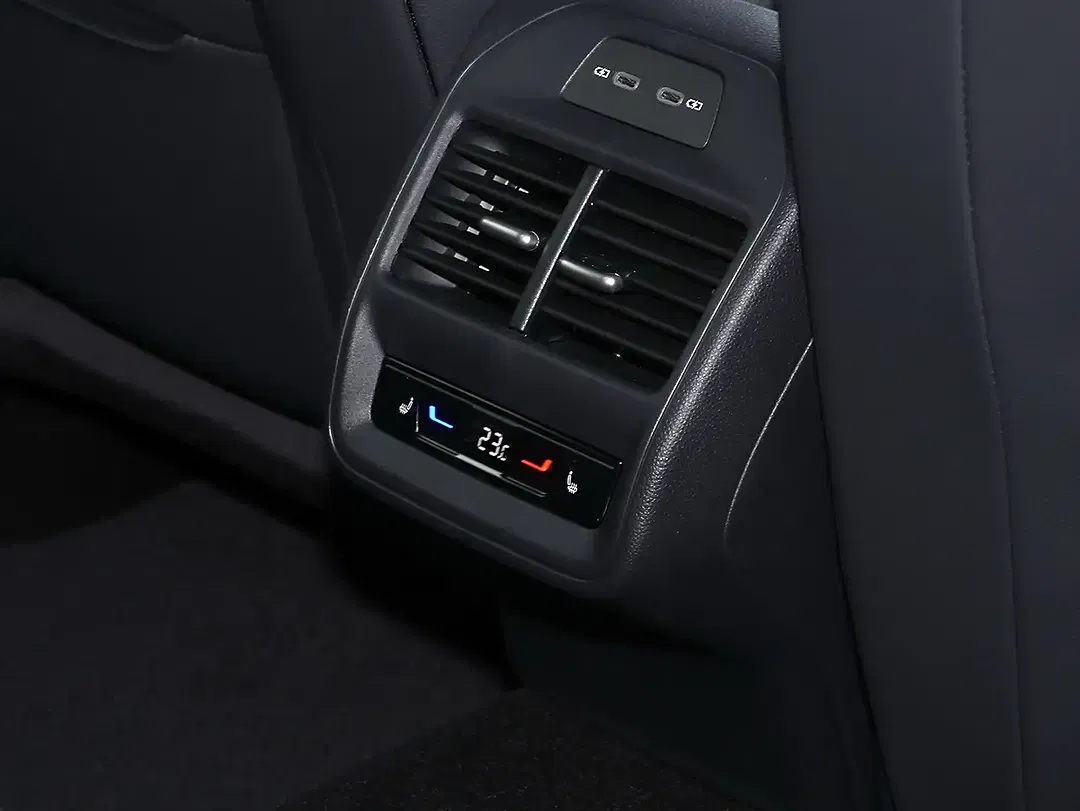 Skoda Superb - Thumbnail 9