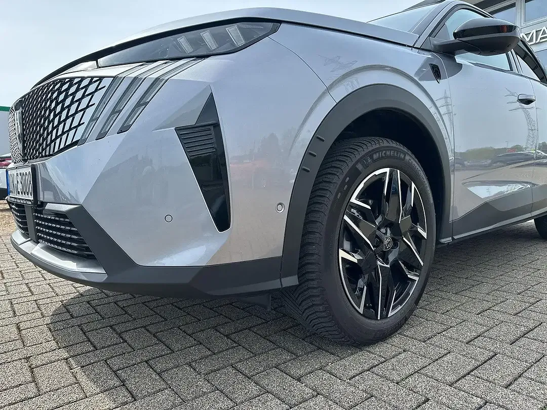 Peugeot 3008 - Thumbnail 7
