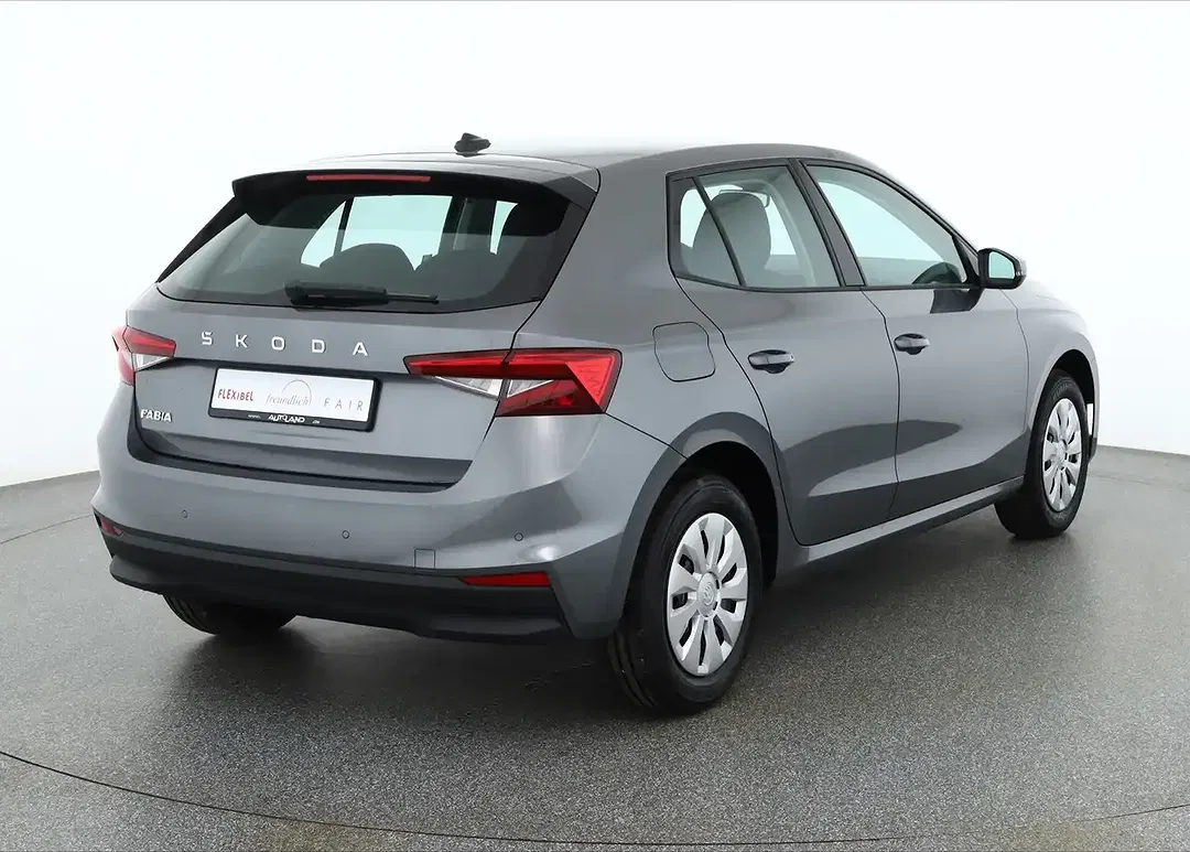 Skoda Fabia - Thumbnail 5
