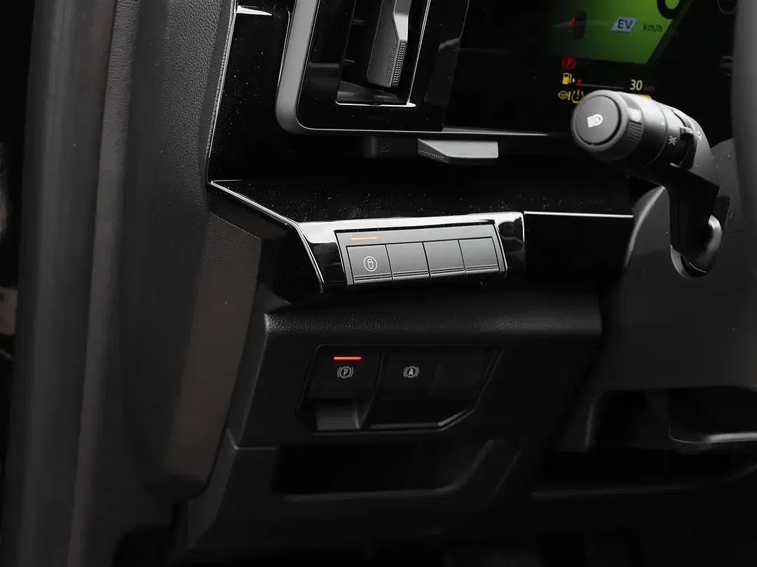 Renault Austral - Thumbnail 14