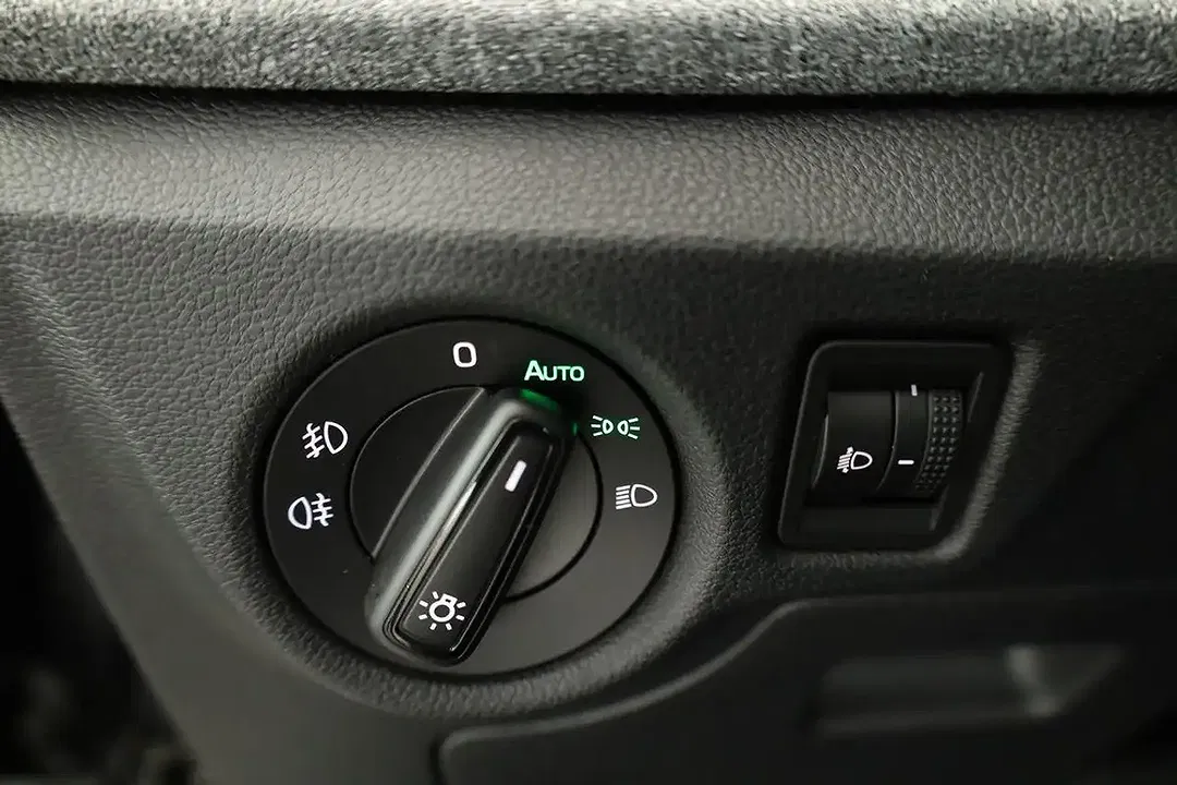Skoda Kamiq - Thumbnail 8