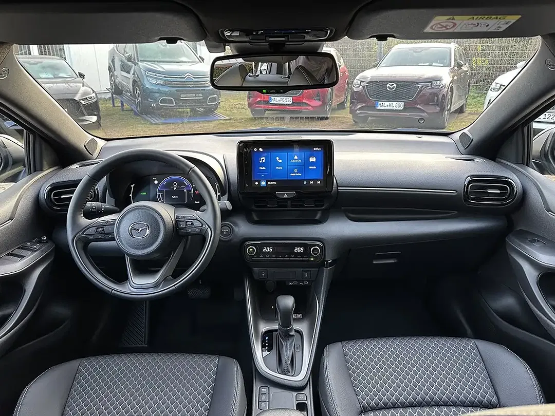 Mazda 2 - Thumbnail 8