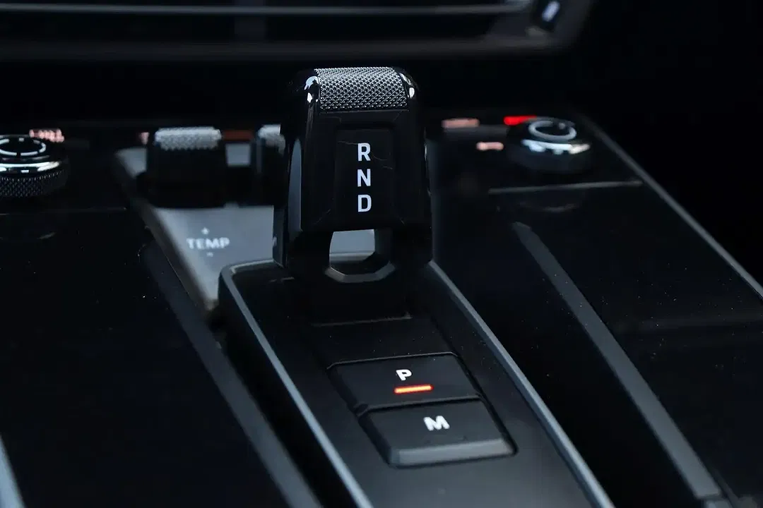 Porsche 992 - Thumbnail 15