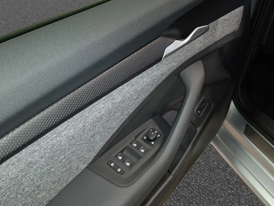 Skoda Superb - Thumbnail 9
