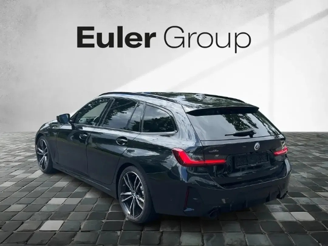 BMW 330 - Thumbnail 3