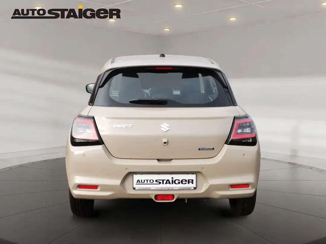Suzuki Swift - Thumbnail 6