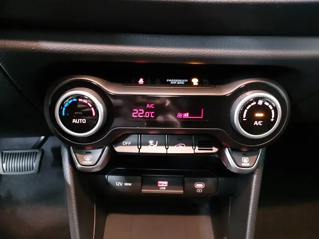 Kia Picanto - Thumbnail 11