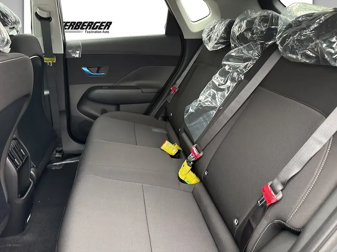 Hyundai KONA - Thumbnail 11