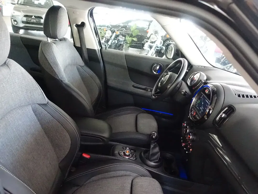 MINI Cooper Countryman - Thumbnail 13