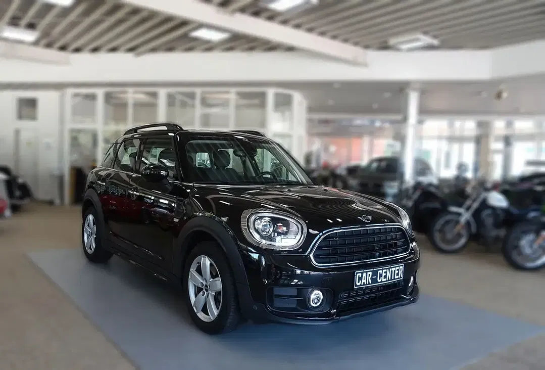 MINI Cooper Countryman - Thumbnail 3