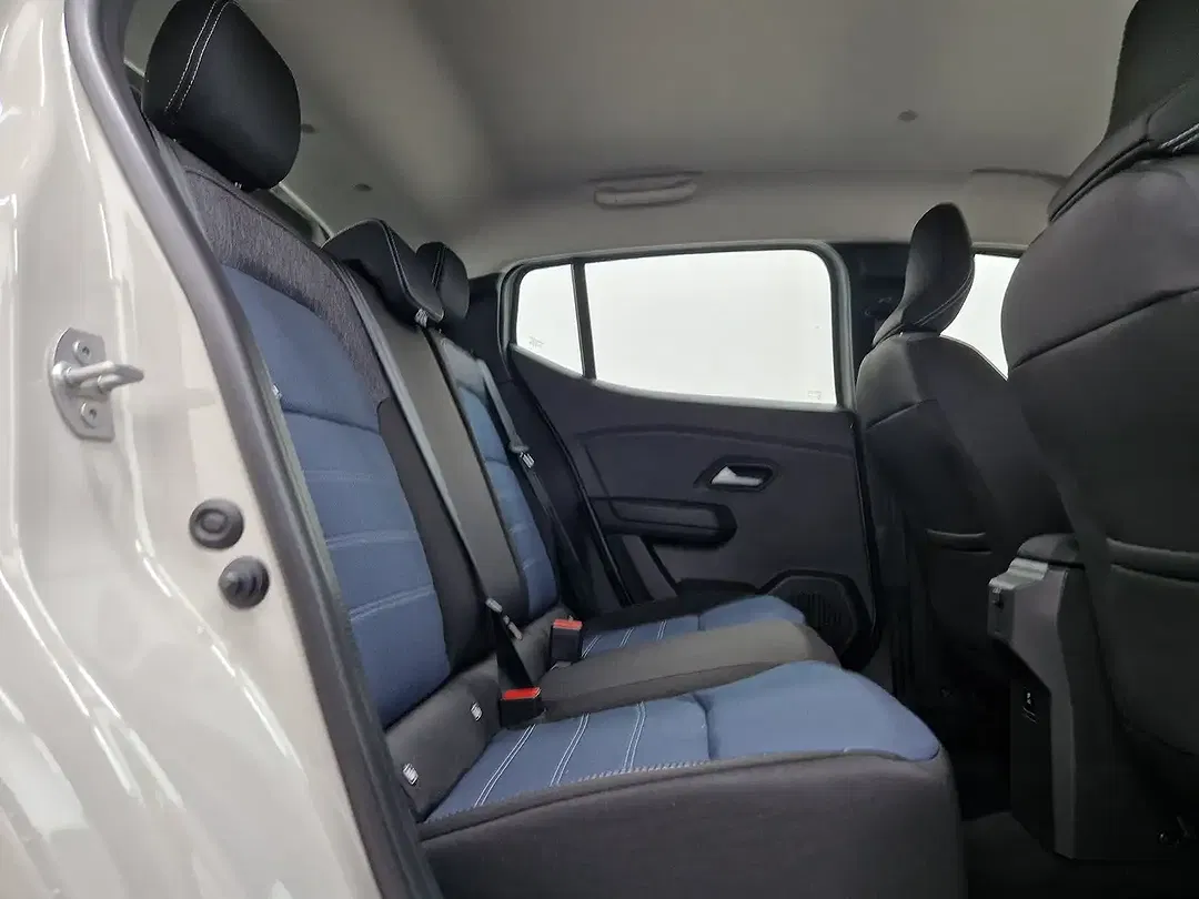 Dacia Sandero - Thumbnail 11