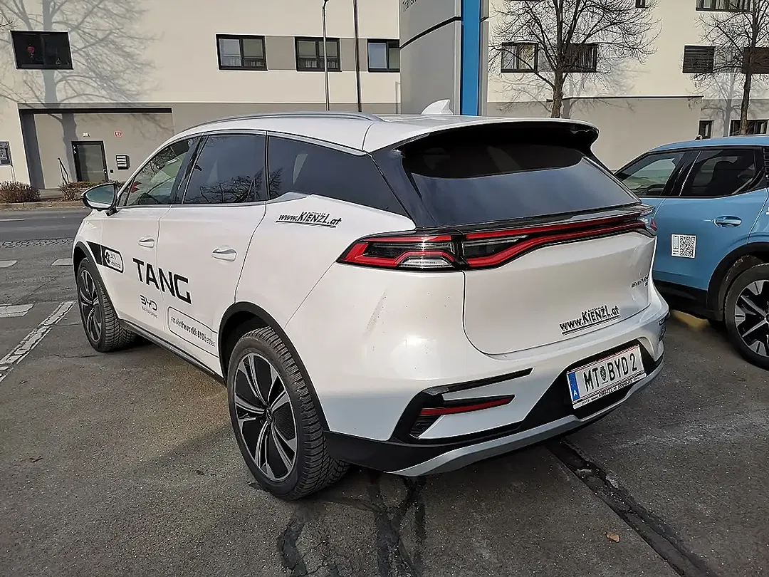 BYD Tang - Thumbnail 2