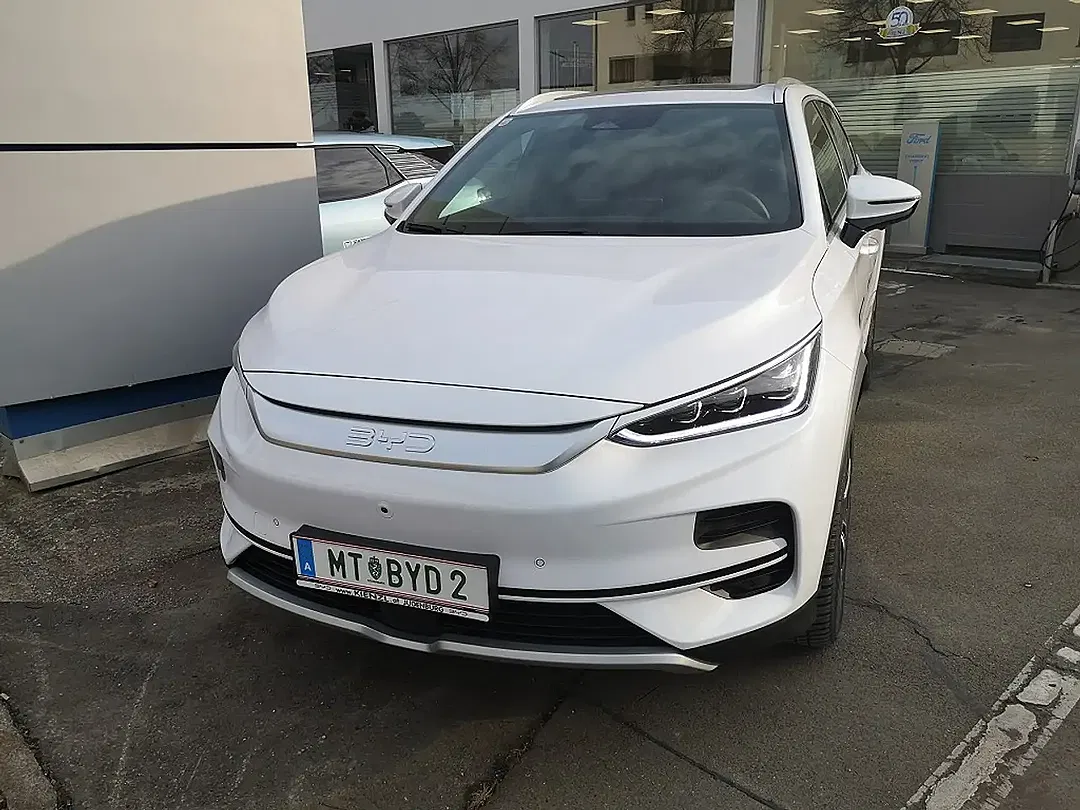 BYD Tang - Thumbnail 3