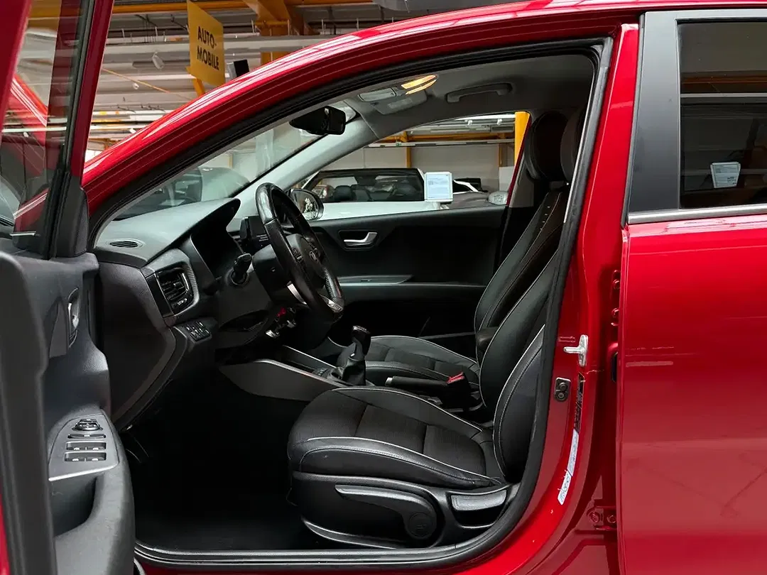 Kia Rio - Thumbnail 10