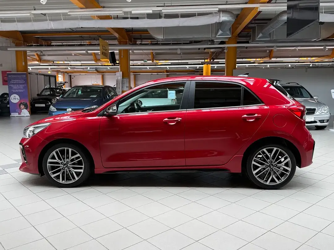 Kia Rio - Thumbnail 3