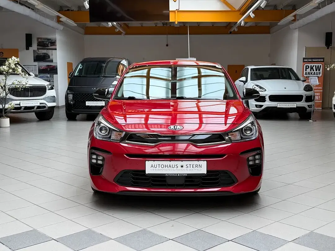 Kia Rio - Thumbnail 9