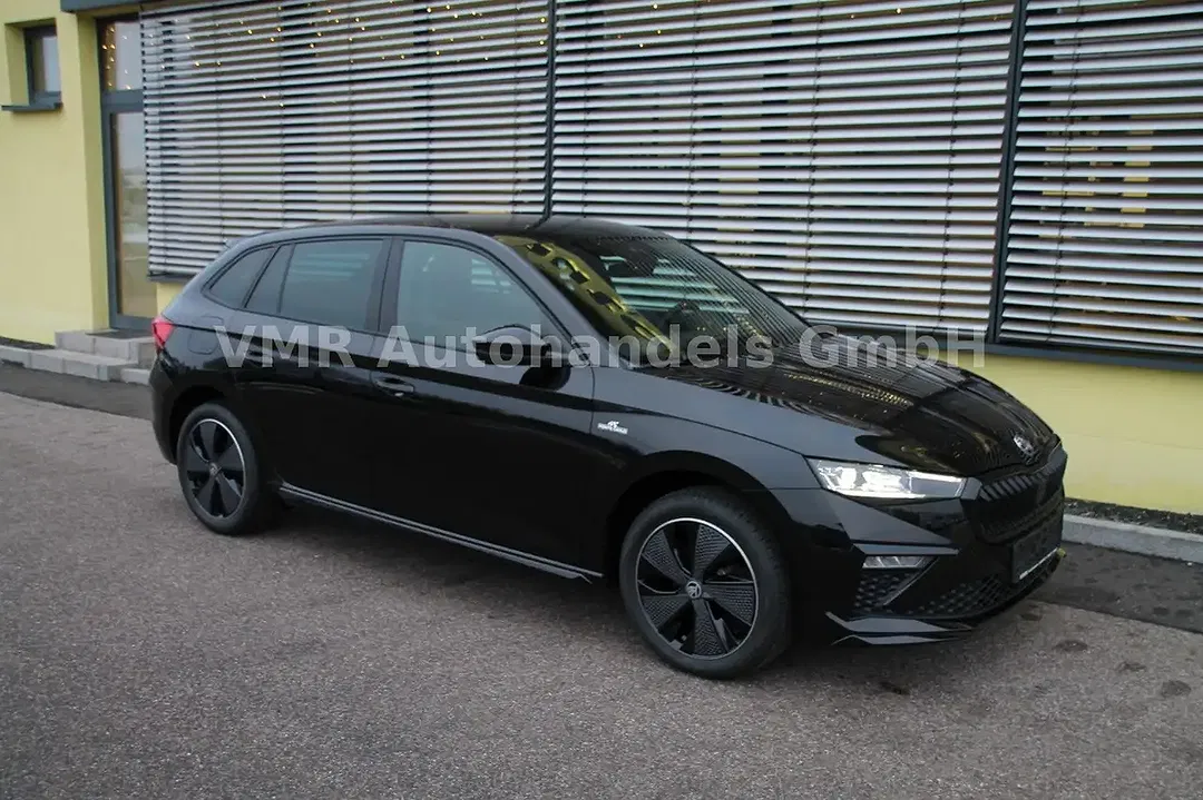 Skoda Scala - Thumbnail 2