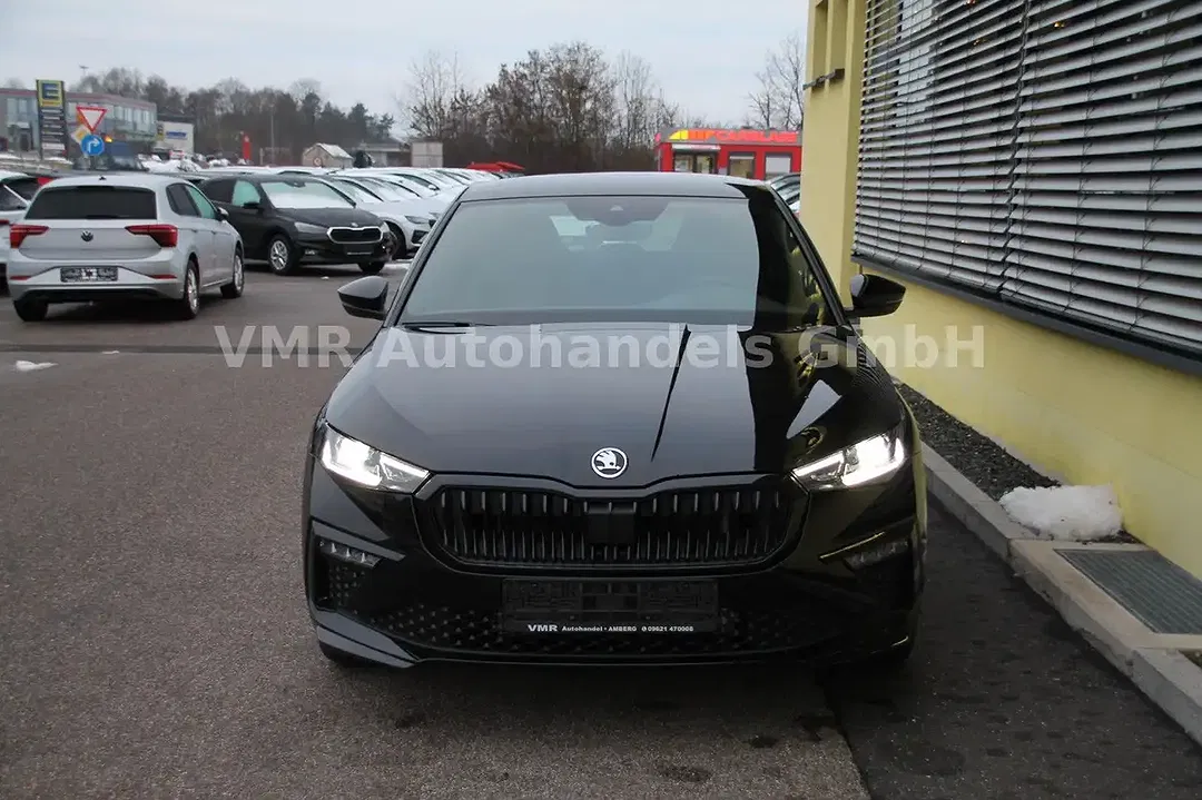 Skoda Scala - Thumbnail 3