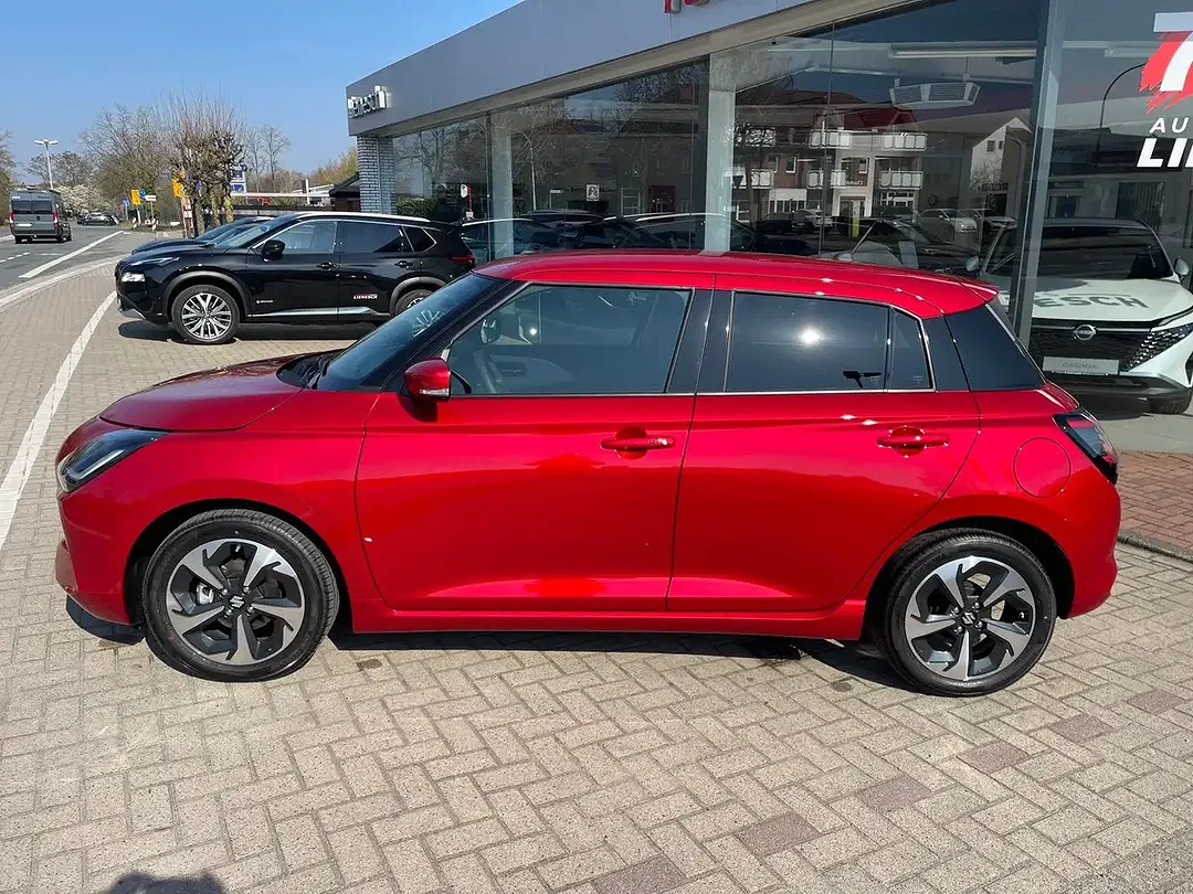 Suzuki Swift - Thumbnail 9