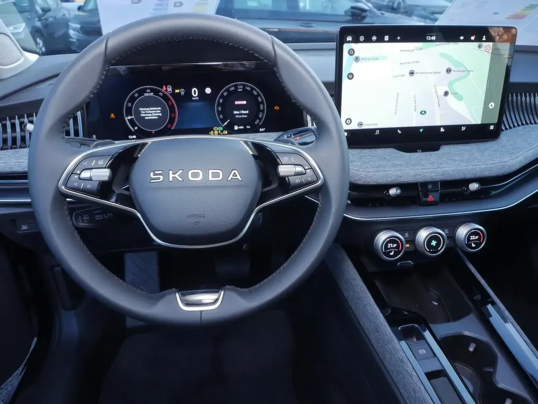 Skoda Superb - Thumbnail 4