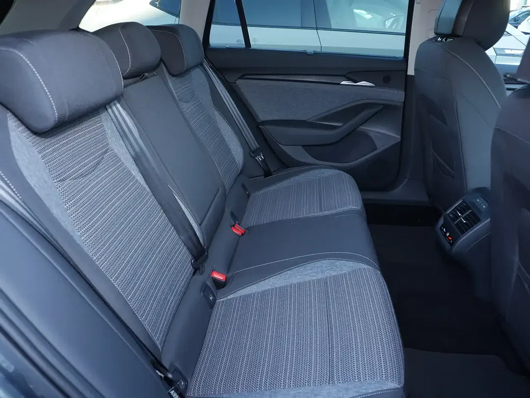 Skoda Superb - Thumbnail 6
