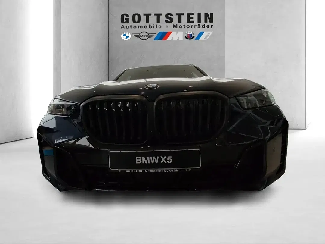 BMW X5 - Thumbnail 2