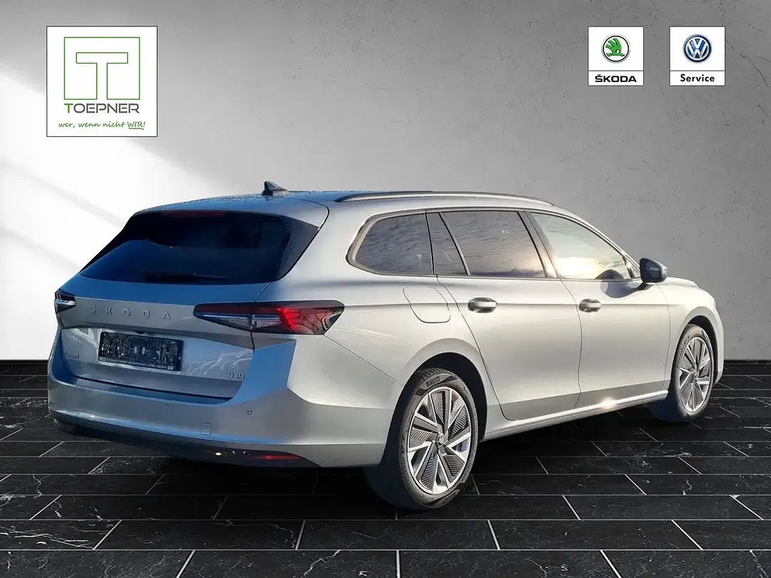 Skoda Superb - Thumbnail 6