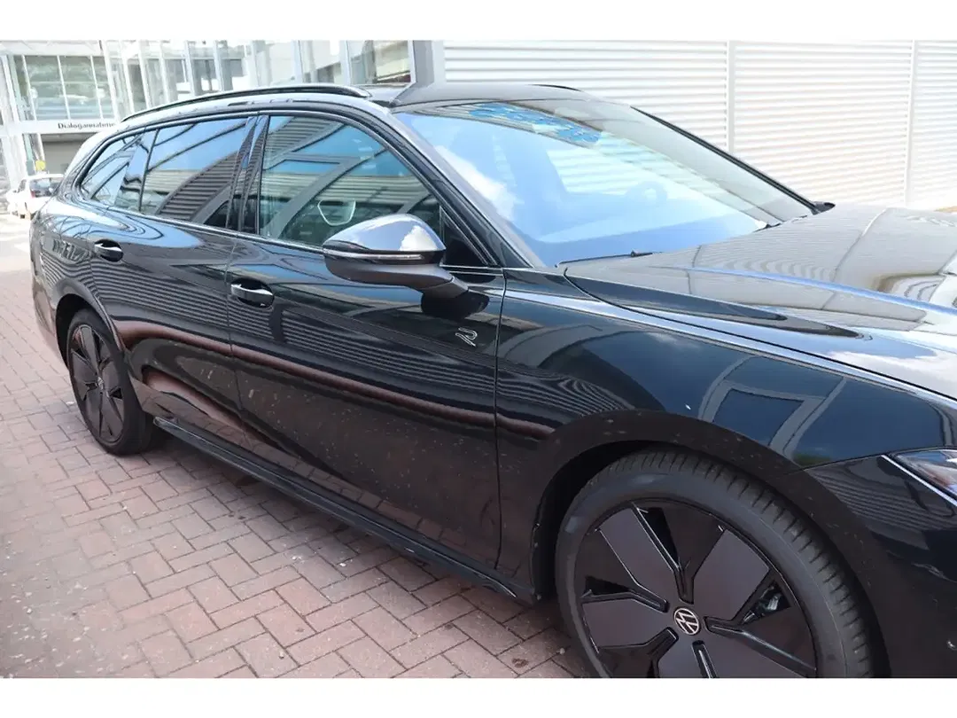 Volkswagen Passat Variant - Thumbnail 4