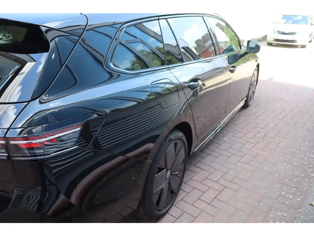 Volkswagen Passat Variant - Thumbnail 5