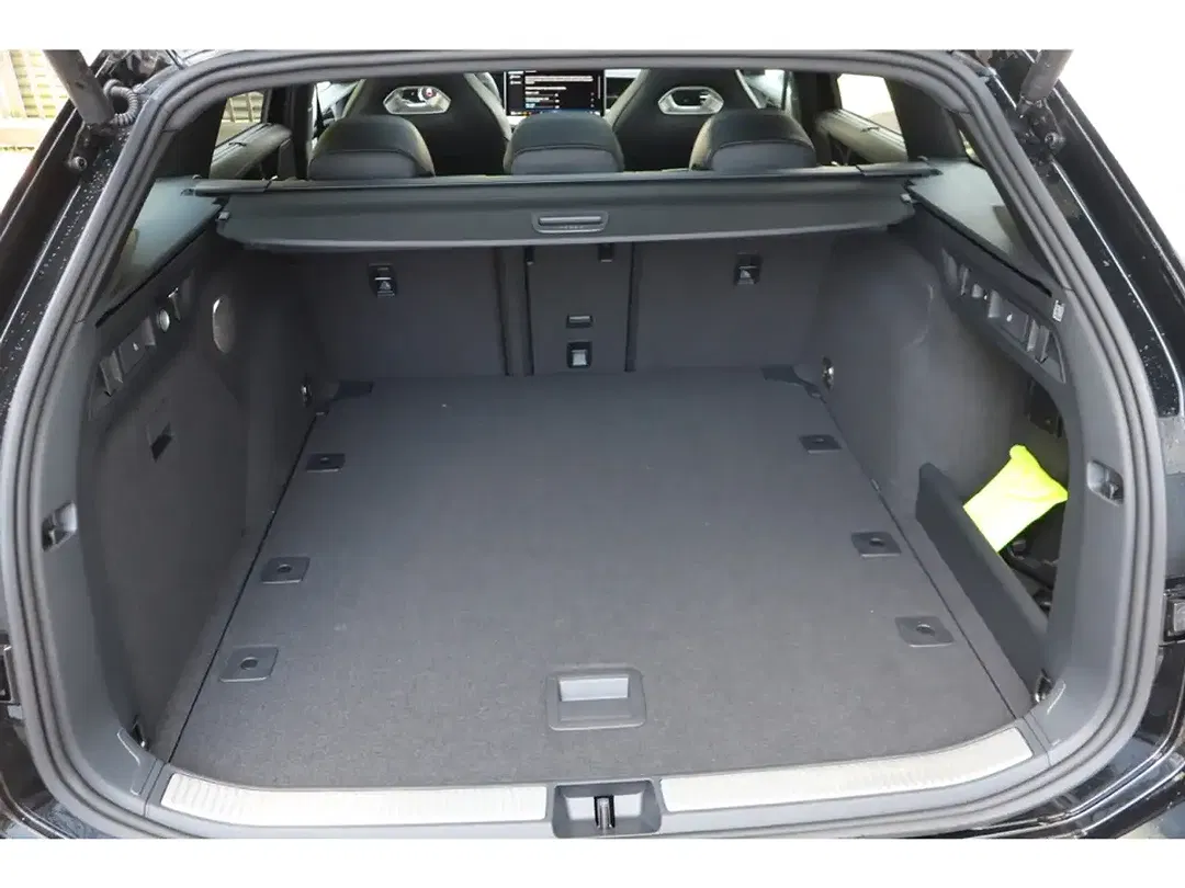 Volkswagen Passat Variant - Thumbnail 7