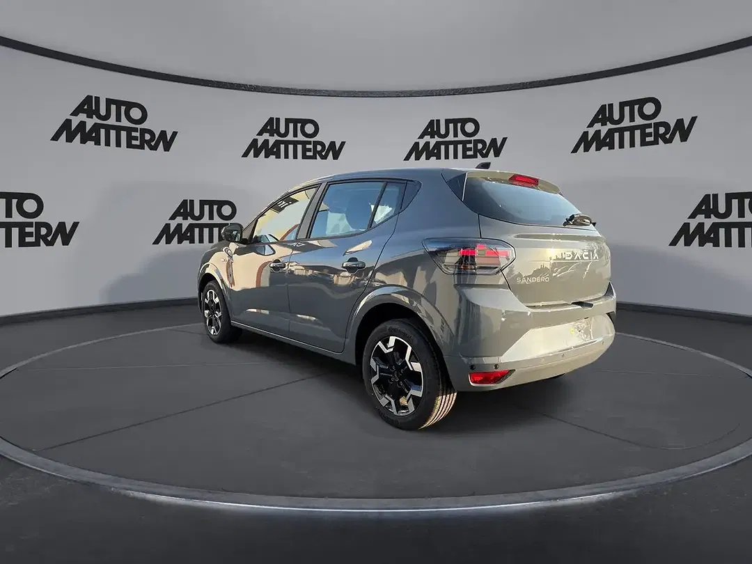 Dacia Sandero - Thumbnail 6