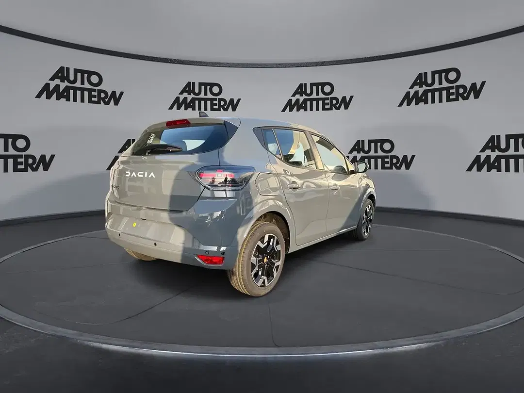 Dacia Sandero - Thumbnail 8