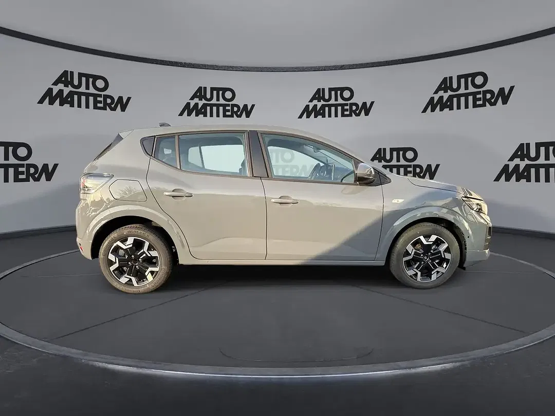 Dacia Sandero - Thumbnail 9