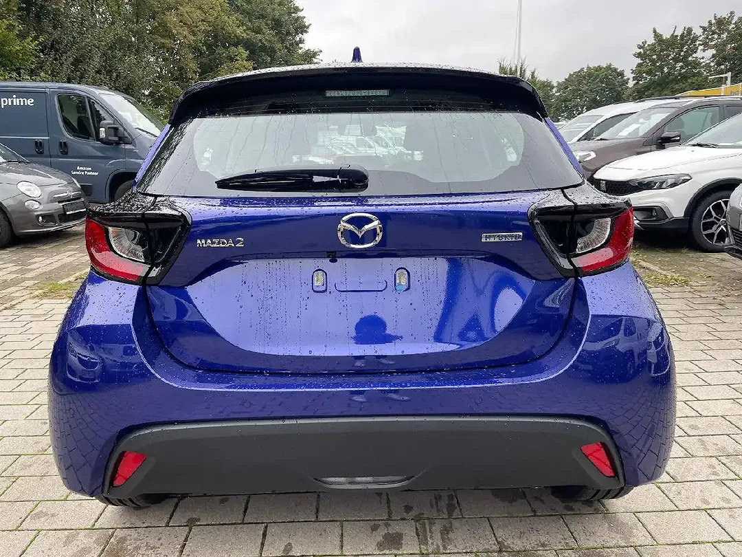 Mazda 2 - Thumbnail 4