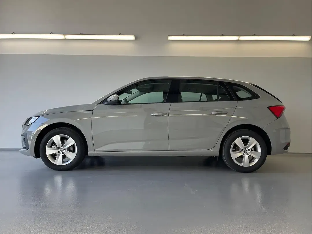 Skoda Scala - Thumbnail 3