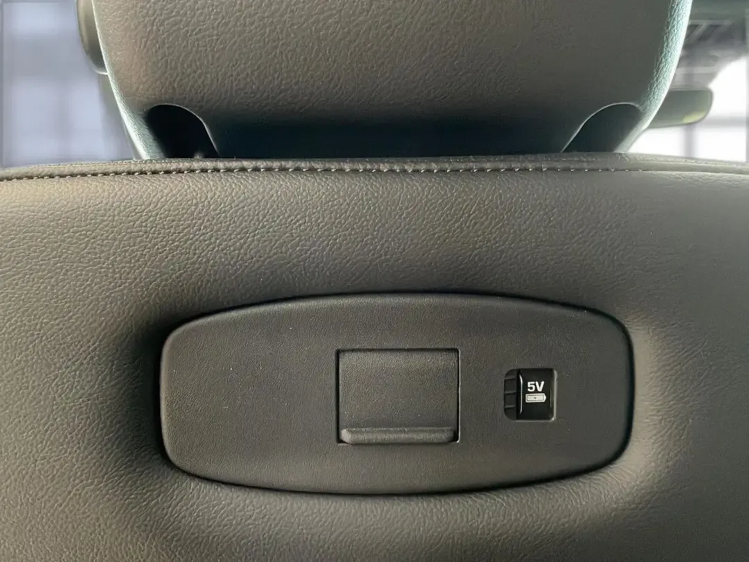 Land Rover Discovery - Thumbnail 11