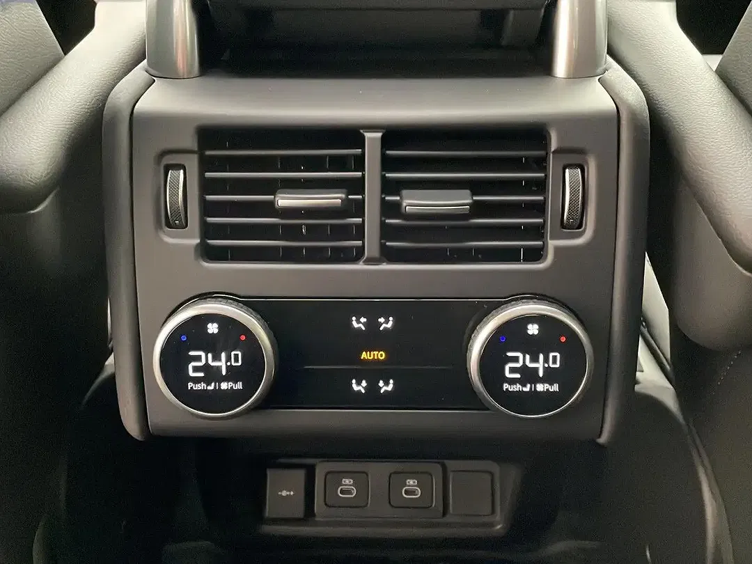 Land Rover Discovery - Thumbnail 15