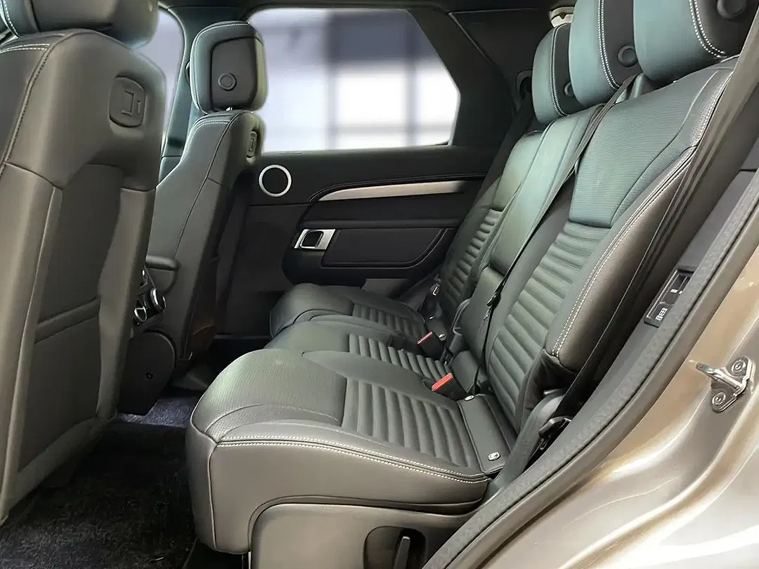 Land Rover Discovery - Thumbnail 16