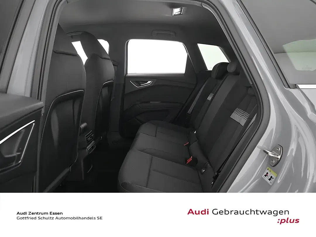 Audi Q4 e-tron - Thumbnail 12